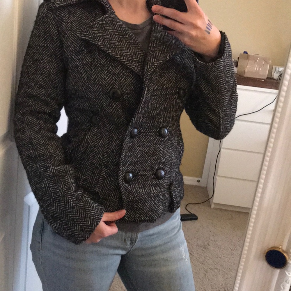 Black & White Herringbone Guess Jacket